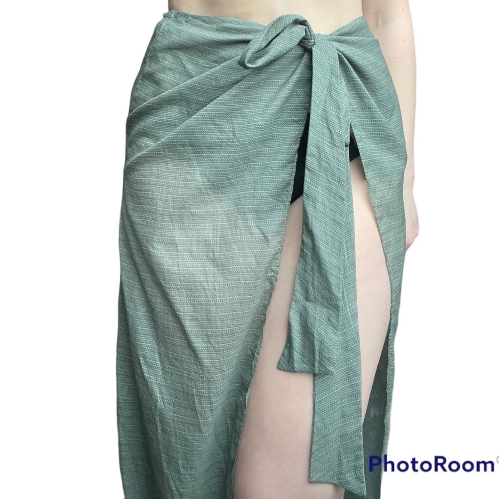 NWT Adriana Degreas sarong beach coverup